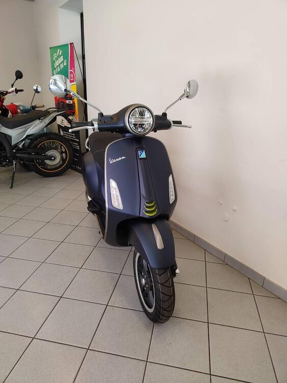 Vespa Primavera 125 Tech (2024) (5)