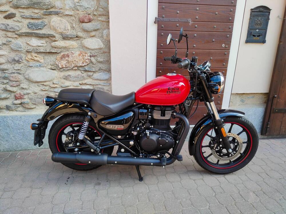 Royal Enfield Meteor 350 Fireball (2021 - 24)