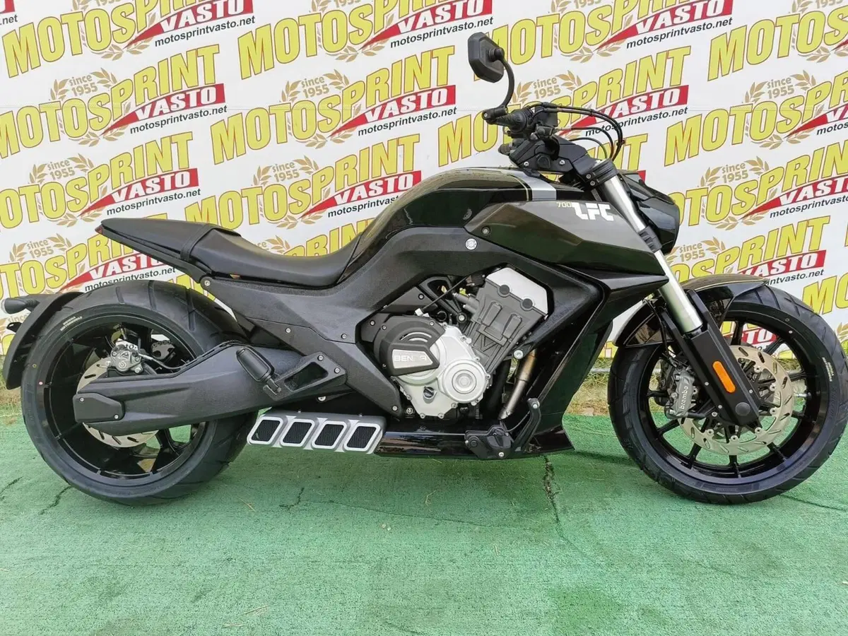 Benda Motorcycles LFC 700 (2024 - 26) (2)