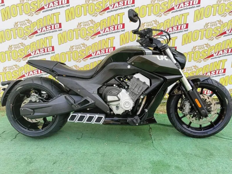 Benda Motorcycles LFC 700 (2024 - 26) (2)