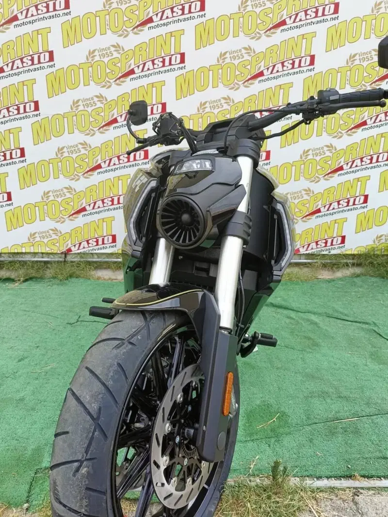 Benda Motorcycles LFC 700 (2024 - 26) (3)