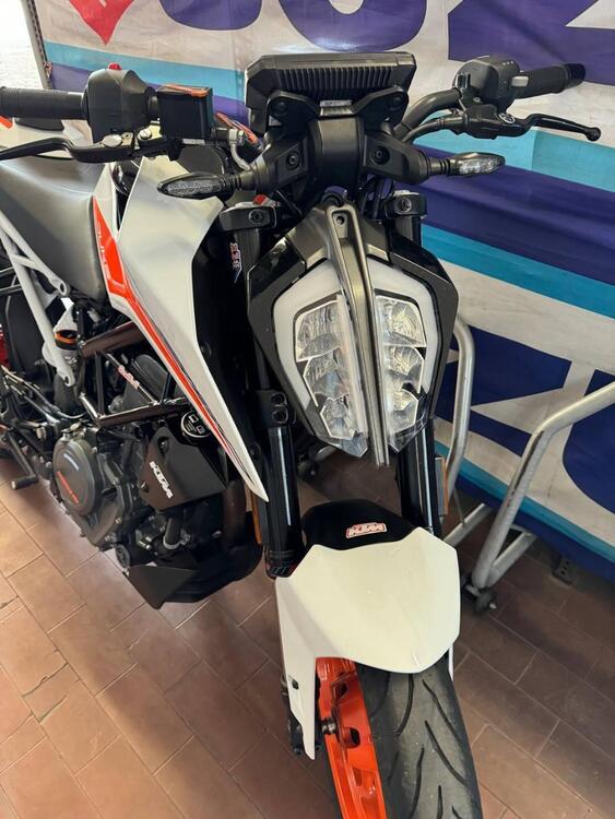 KTM 390 Duke (2021 - 23) (4)