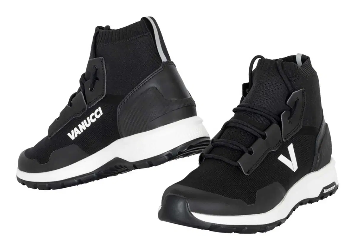 Louis Moto presenta le nuove sneakers Vanucci VUB-1 (3)