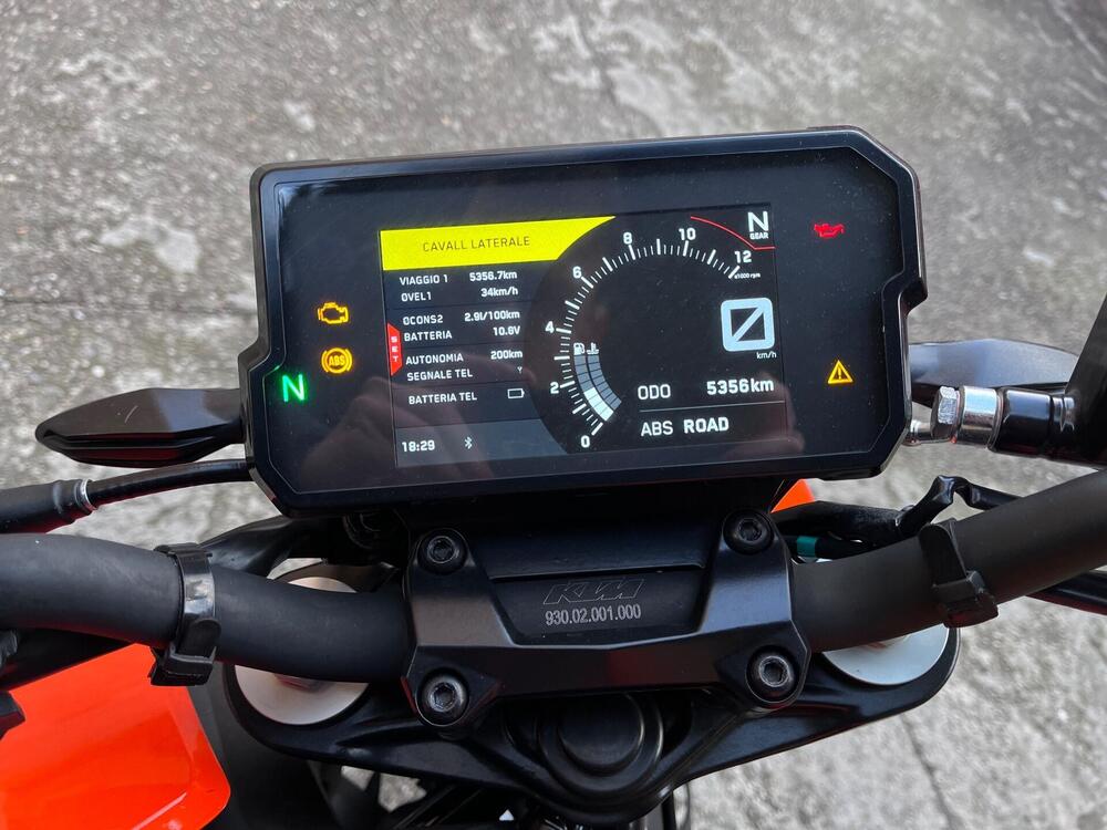 KTM 125 Duke (2021 - 23) (3)