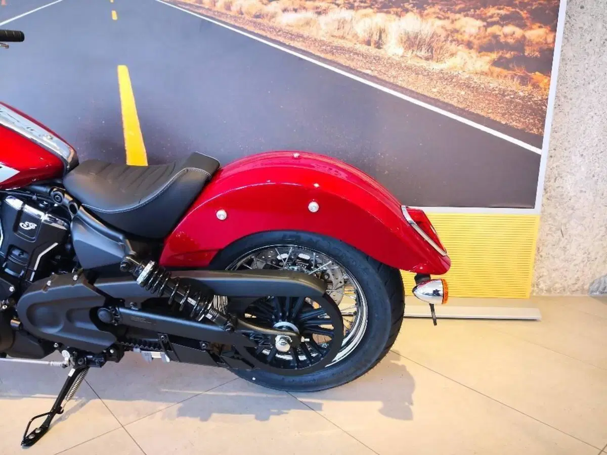 Indian Scout 1250 Classic Limited + Tech (2025 - 26) (9)