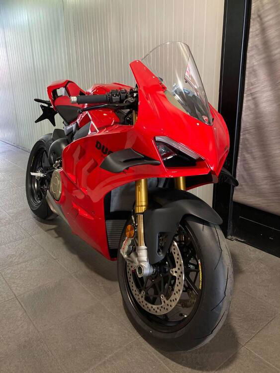 Ducati Panigale V4 S (2022 - 24) (3)