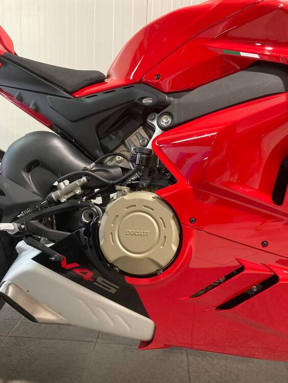 Ducati Panigale V4 S (2022 - 24) (5)