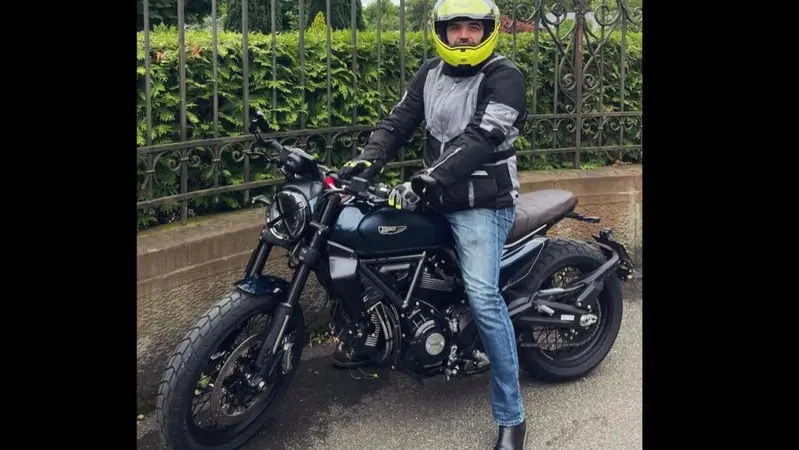 Roberto Saviano: "Vorrei fare il recensore di motori"