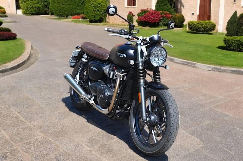 Triumph Street Twin 900 (2017 - 18) (3)