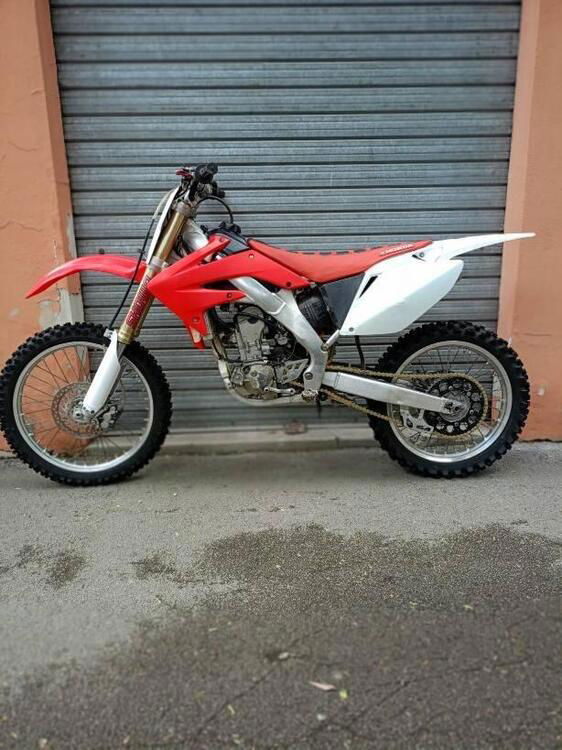 Honda CRF 250 R (2007) (3)