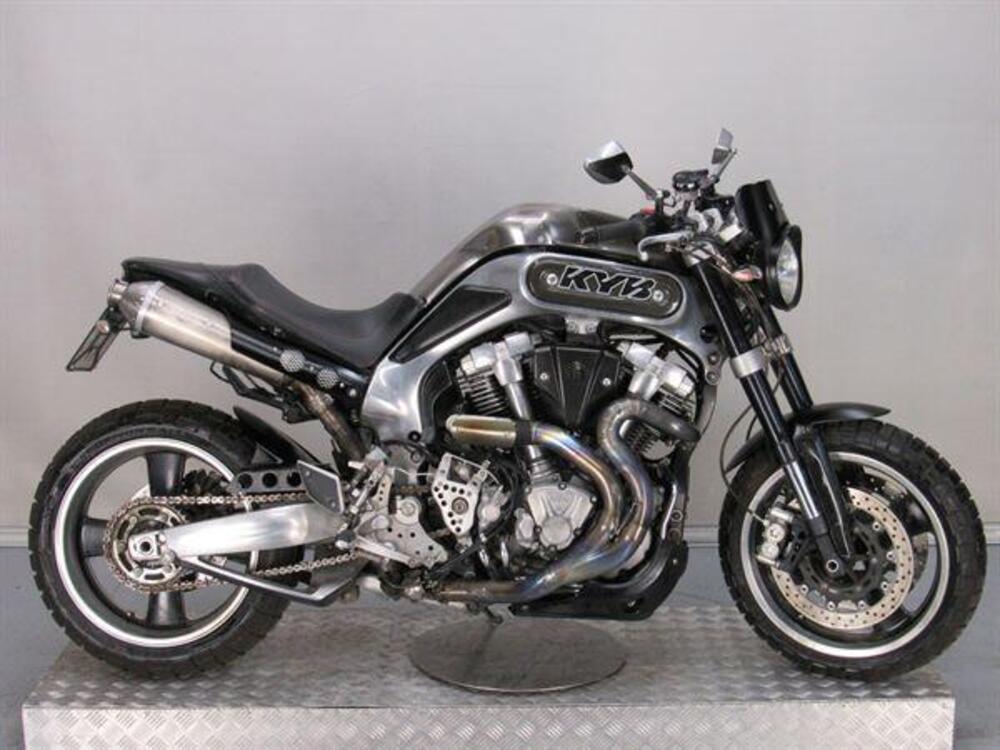 Yamaha MT-01 (2005- 11)