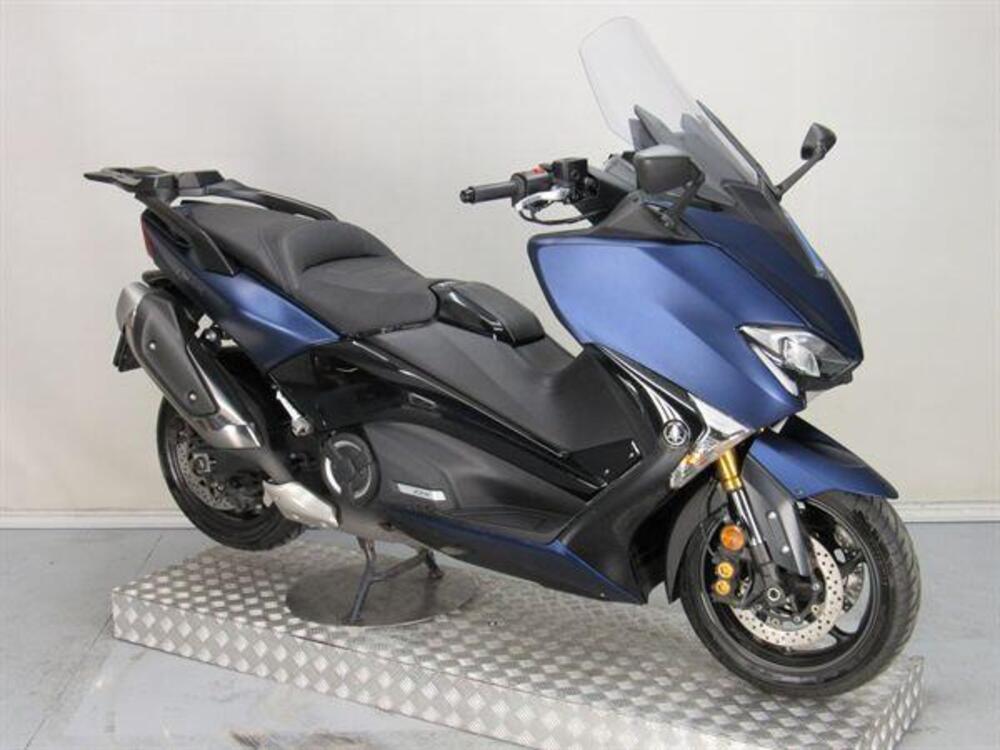 Yamaha T-Max 530 DX (2017 - 19) (2)