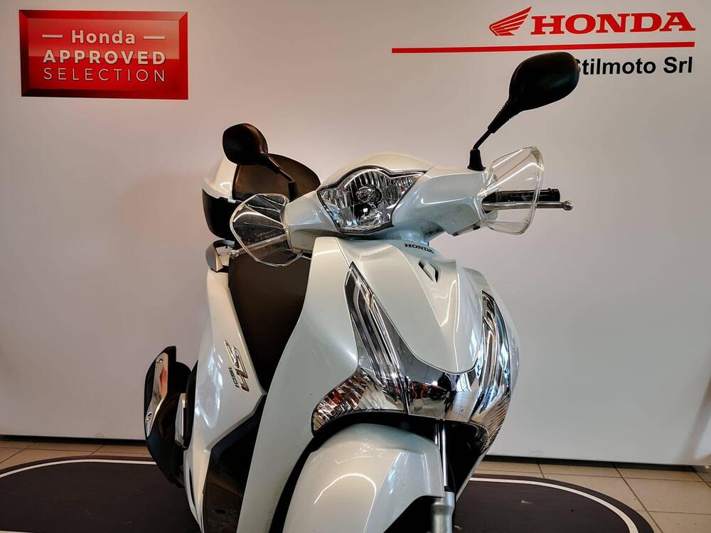 Honda SH 150 i ABS (2013 - 16) (2)