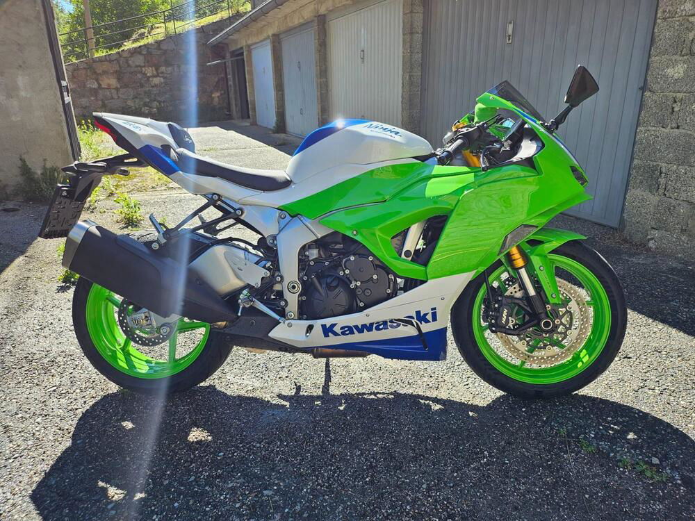 Kawasaki Ninja 636 ZX-6R 40th Anniversary Edition (2024) (3)