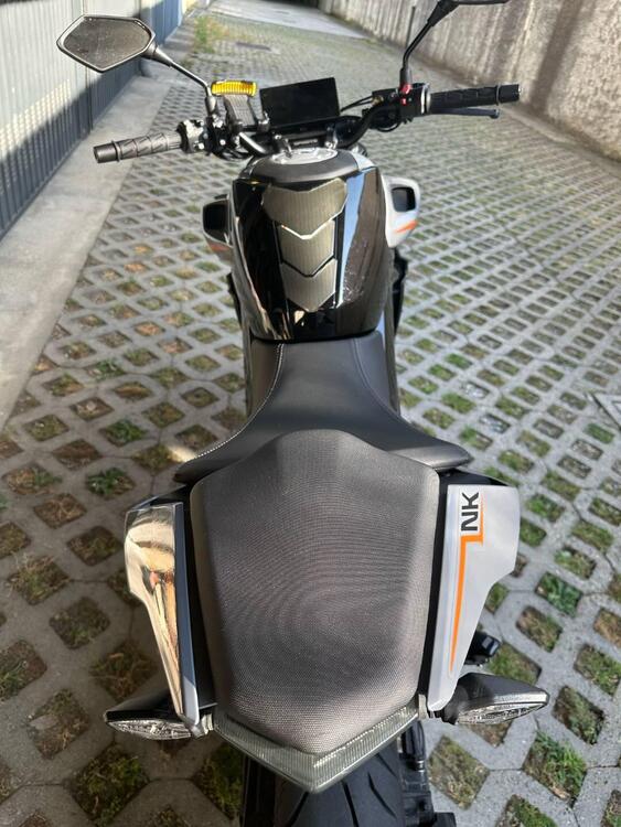 CFMOTO 300NK (2021 - 24) (4)