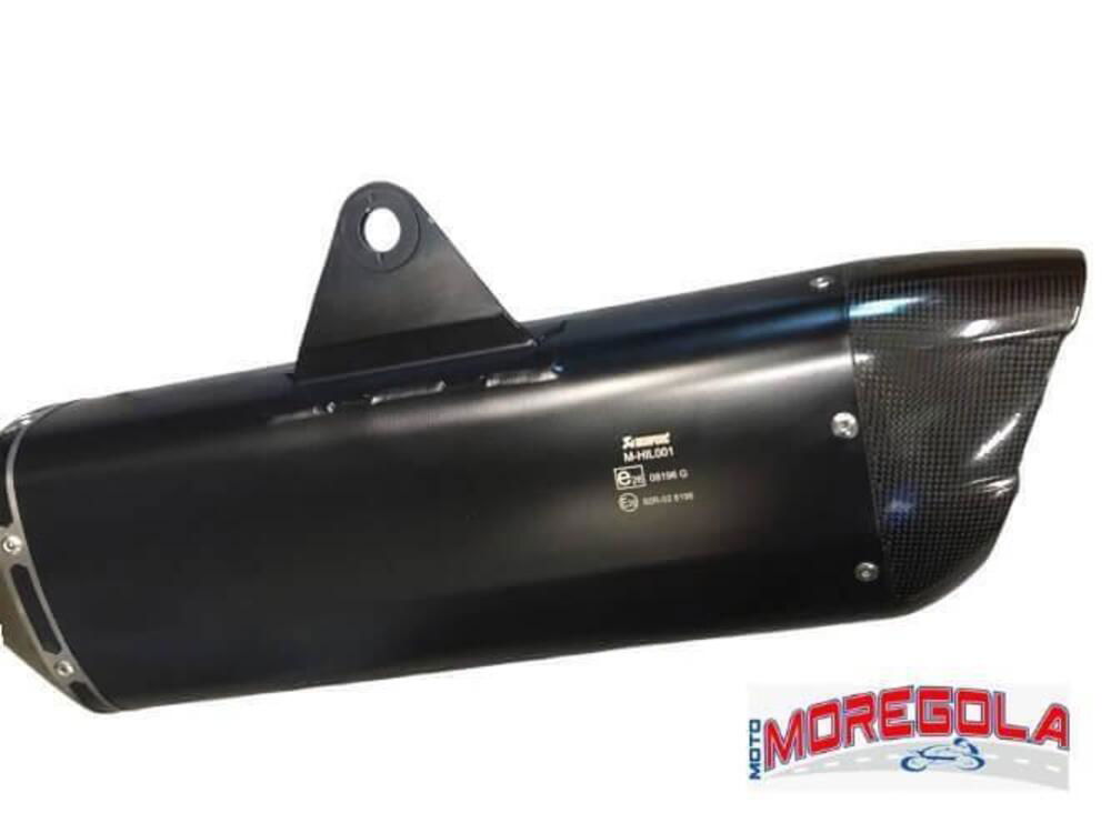 AKRAPOVIC by Yamaha Scarico completo Nero T-MAX 56 (5)