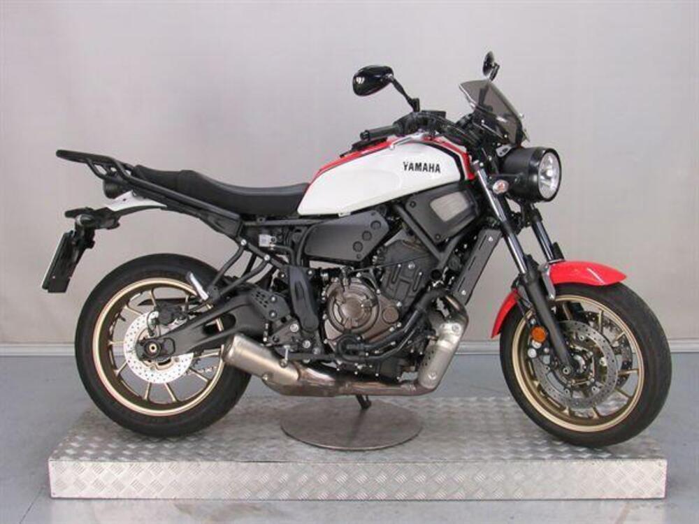 Yamaha XSR 700 (2022 - 24)