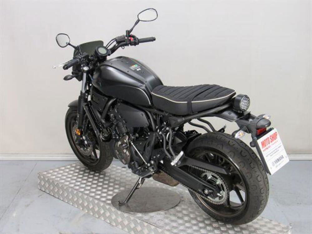 Yamaha XSR 700 (2021) (5)