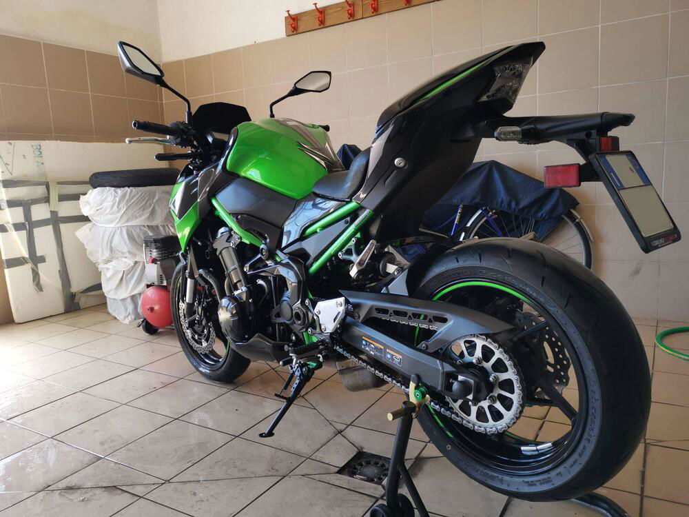 Kawasaki Z 900 Performance (2021 - 24) (2)