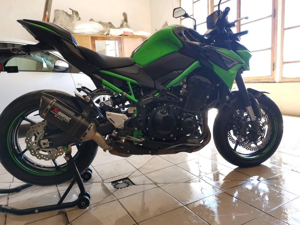 Kawasaki Z 900 Performance (2021 - 24) (5)