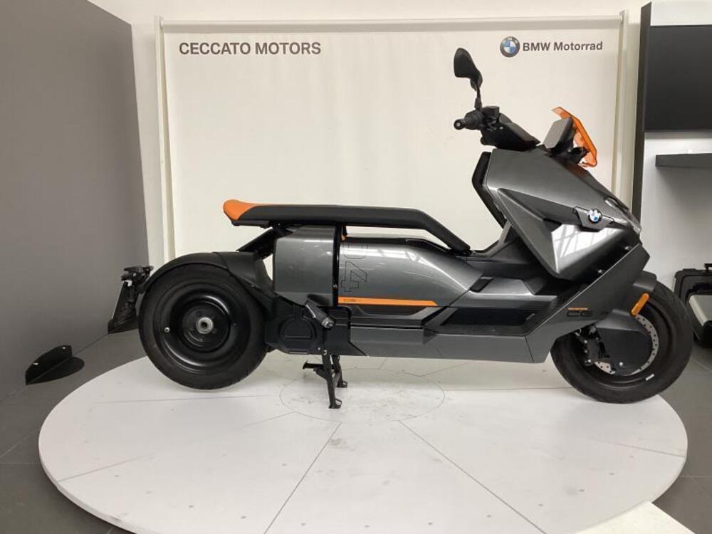 Bmw CE 04 (2021 - 25) (4)