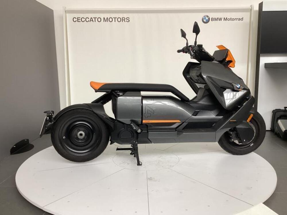 Bmw CE 04 (2021 - 25) (5)