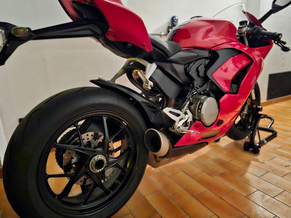 Ducati Panigale V2 (2021 - 24) (4)