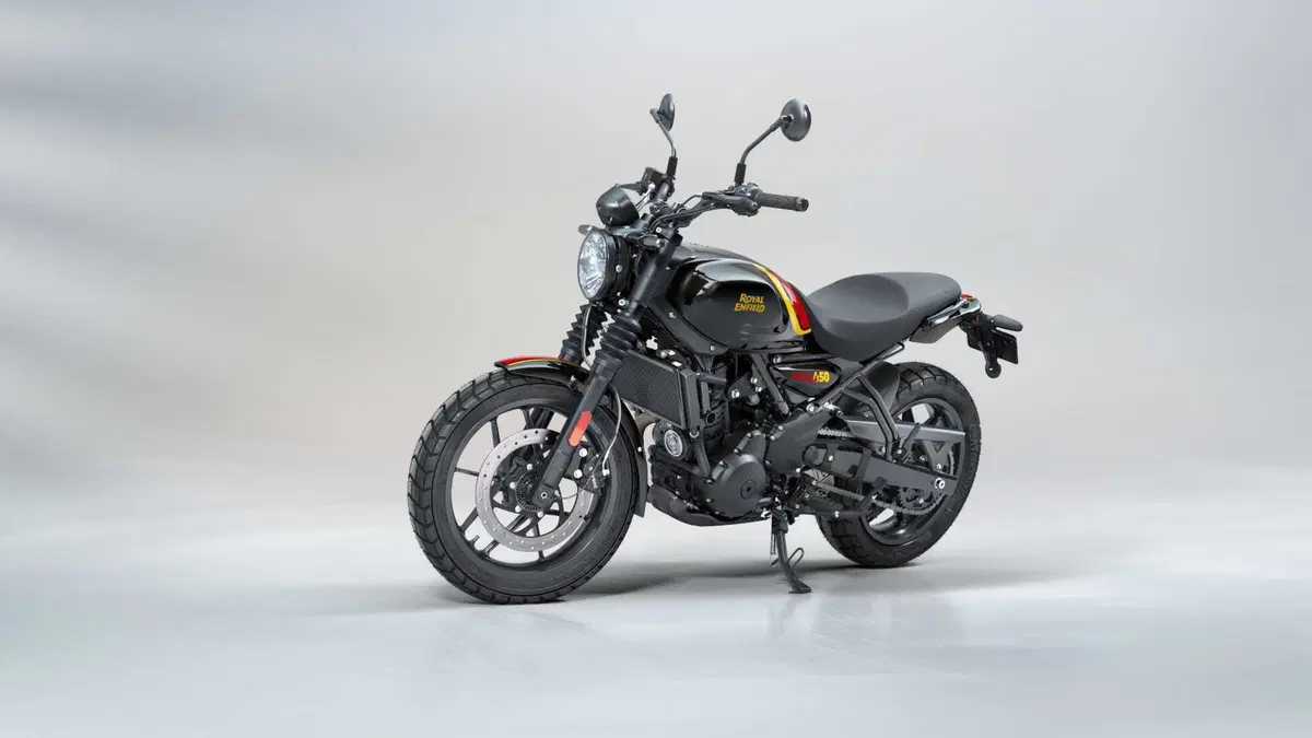 Royal Enfield Guerrilla 450 TEST: come è fatta e come va la nuova roadster indiana! (2)