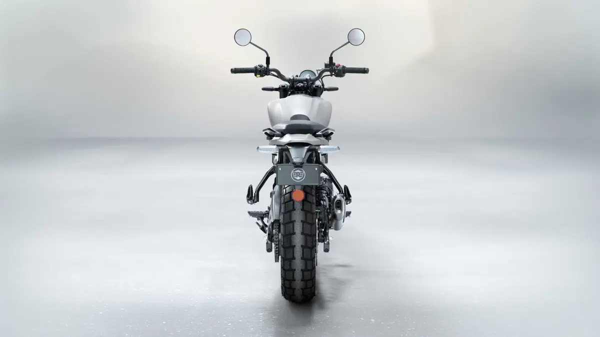 Royal Enfield Guerrilla 450 TEST: come è fatta e come va la nuova roadster indiana! (17)