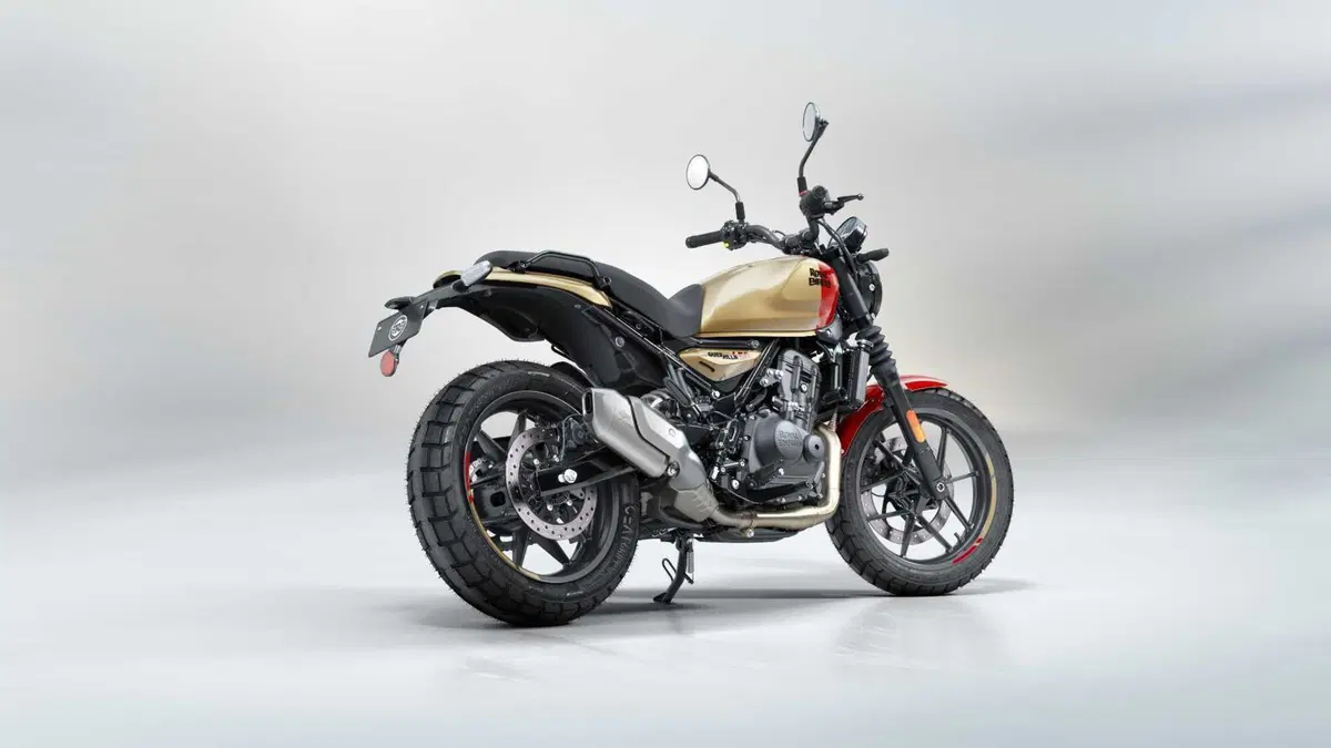 Royal Enfield Guerrilla 450 TEST: come è fatta e come va la nuova roadster indiana! (23)