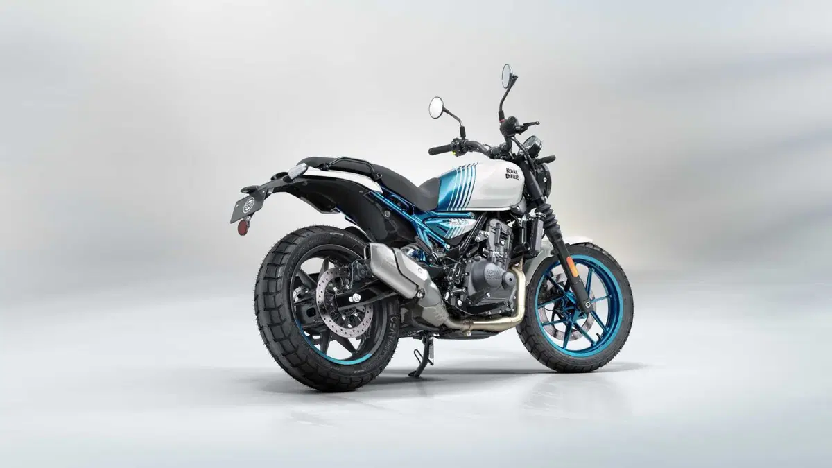 Royal Enfield Guerrilla 450 TEST: come è fatta e come va la nuova roadster indiana! (41)