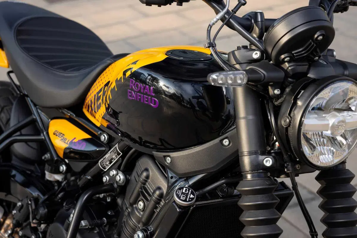 Royal Enfield Guerrilla 450 TEST: come è fatta e come va la nuova roadster indiana! (8)