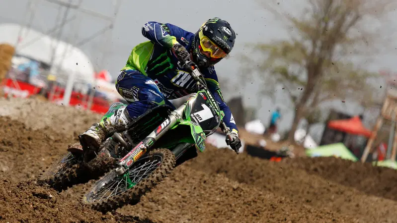 MX2: un mese di sospensione per Tixier