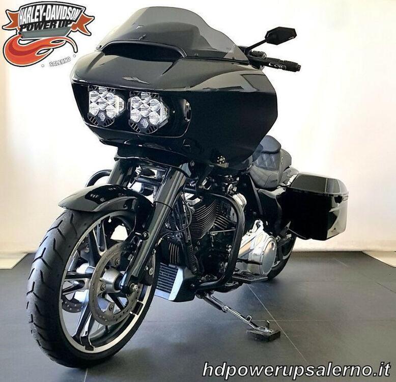 Harley-Davidson 107 Road Glide Special (2017 - 18) - FLTRXS (3)