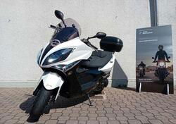 Kymco Xciting 300i R (2007 - 14) usata