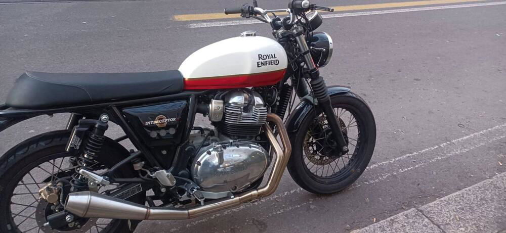 Royal Enfield Interceptor 650 (2021 - 24)