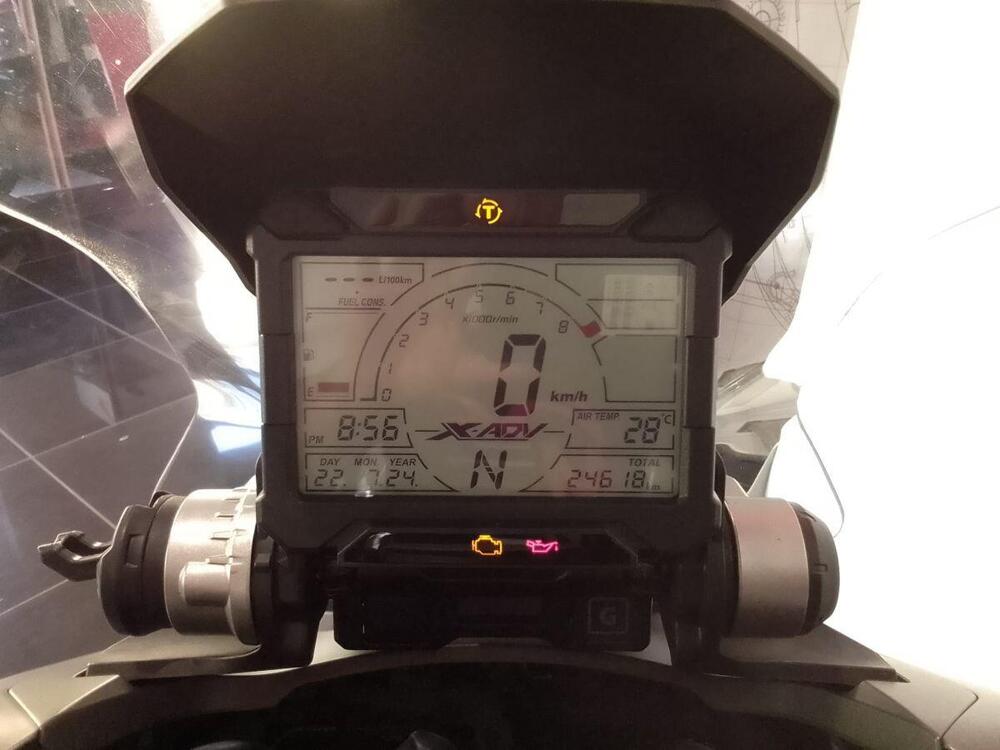 Honda X-ADV 750 (2018 - 20) (3)