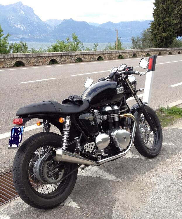 Triumph Thruxton 900 (2004 - 15)