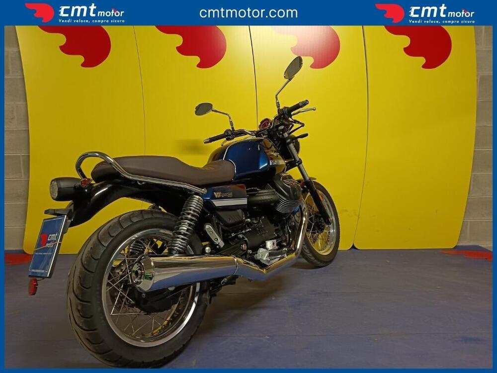 Moto Guzzi V7 Special (2021 - 24) (4)