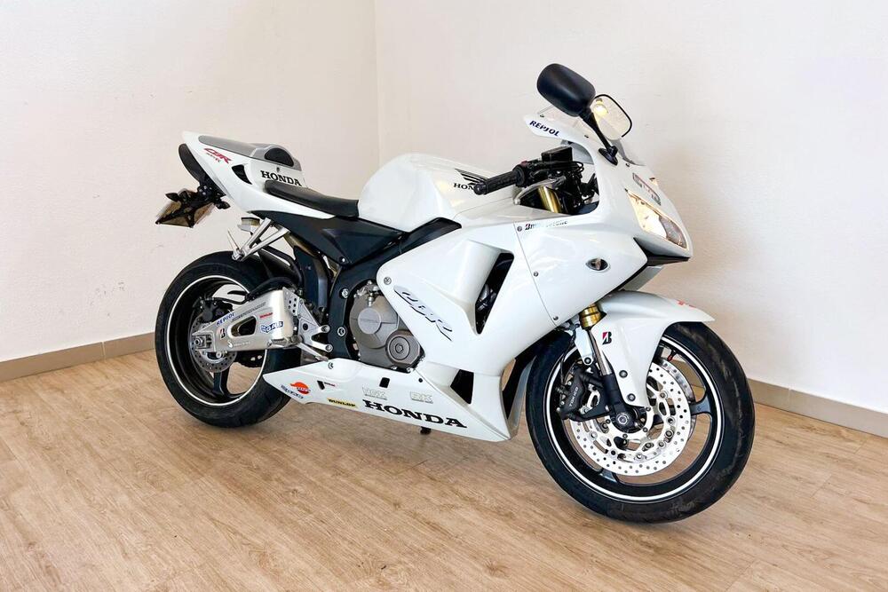 Honda CBR 600 RR (2003 - 04) (2)