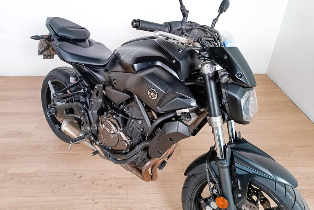 Yamaha MT-07 ABS (2014 - 16) (5)