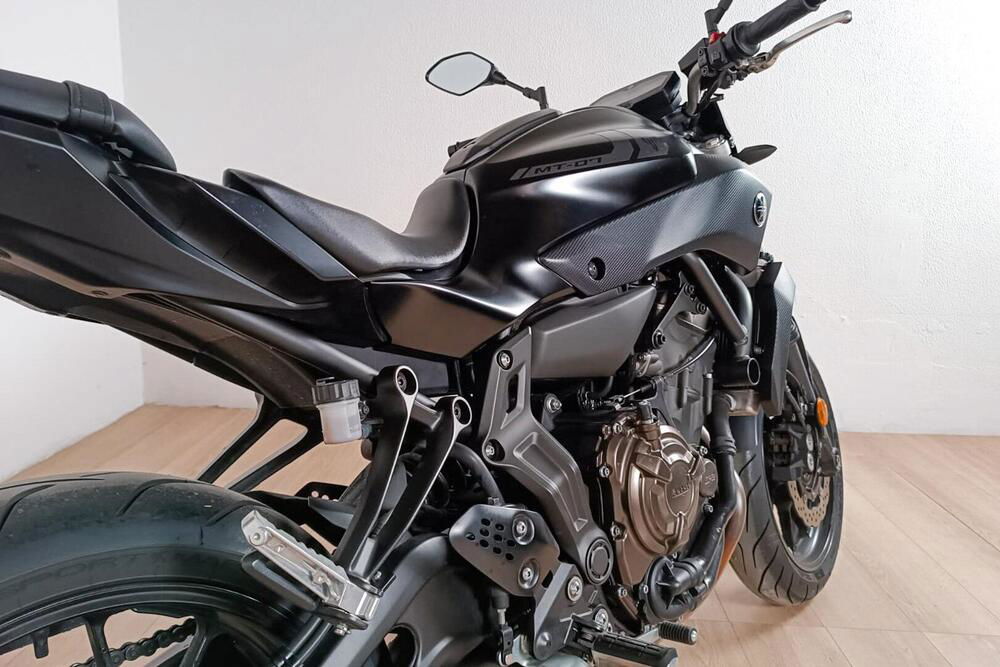 Yamaha MT-07 ABS (2014 - 16) (4)