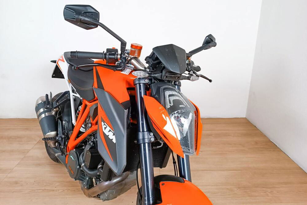 KTM 1290 Super Duke R ABS (2014 - 16) (5)