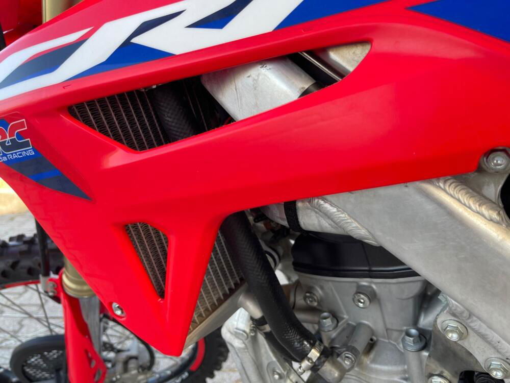 Honda CRF 250 R (2023) (4)