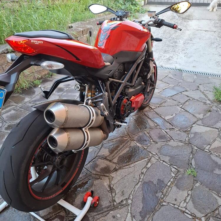 Ducati Streetfighter (2009 - 12) (5)