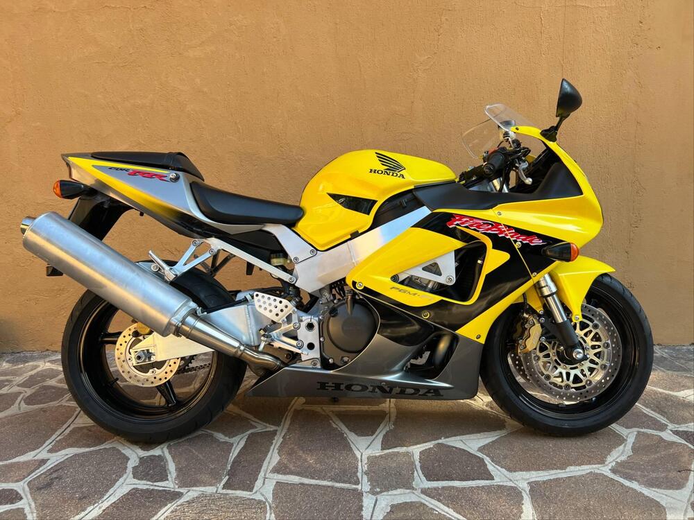 Honda CBR 929