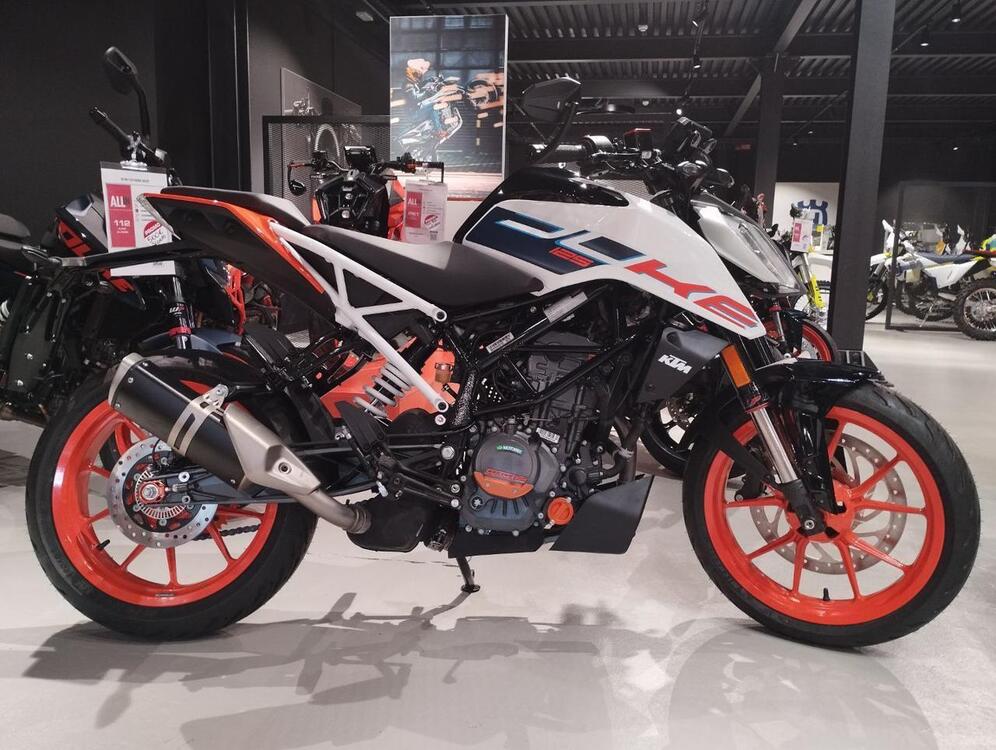 KTM 125 Duke (2021 - 23)