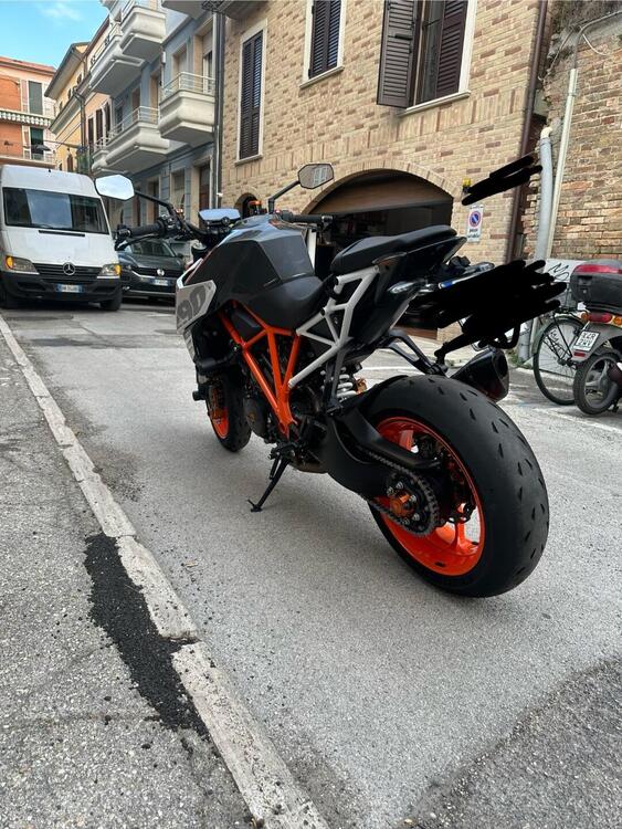 KTM 1290 Super Duke R ABS (2017 - 18) (2)