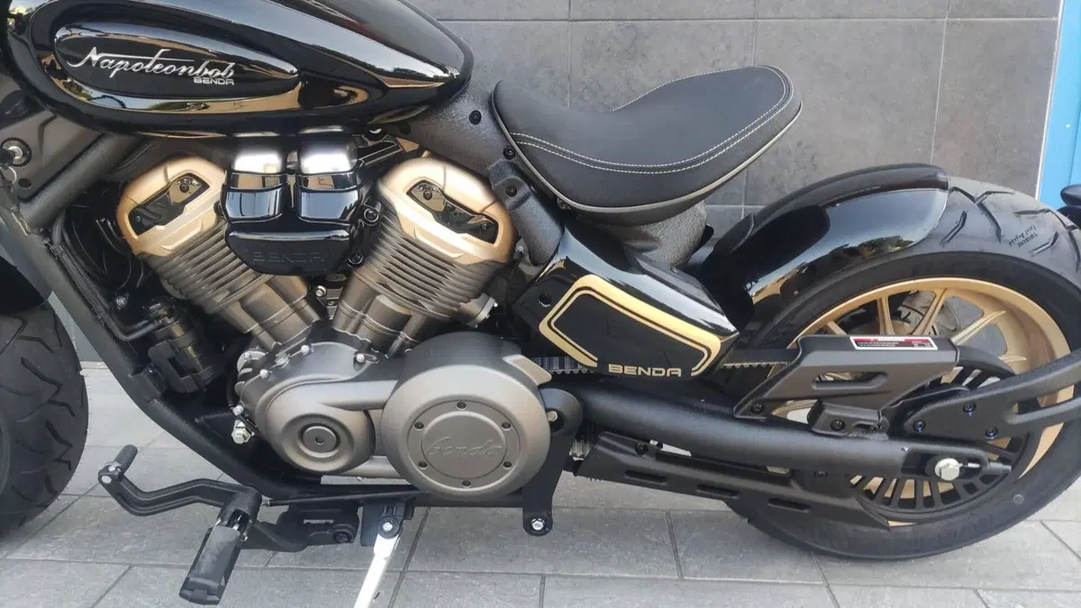 Benda Motorcycles Napoleon Bob 500 (2024 - 26) (6)