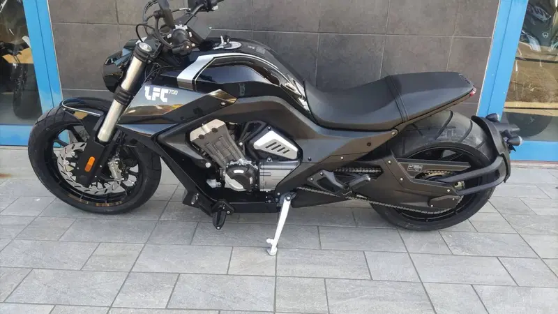 Benda Motorcycles LFC 700 (2024 - 26) (2)
